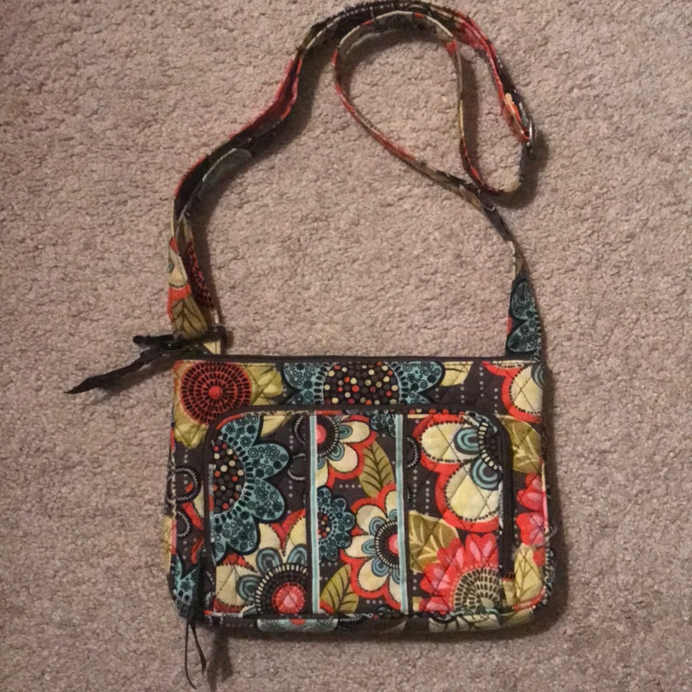 Vera Bradley crossover bag